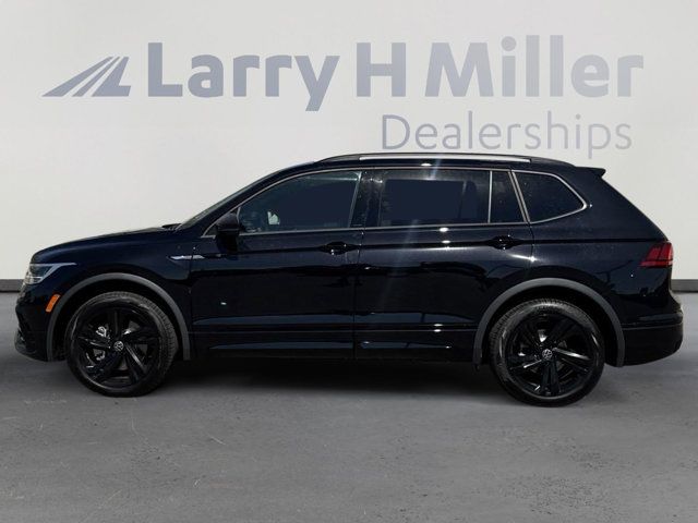 2024 Volkswagen Tiguan/Taos SE R-Line Black