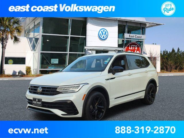 2024 Volkswagen Tiguan SE R-Line Black