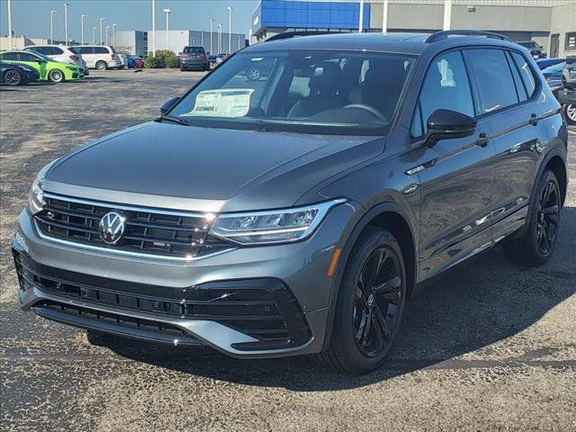 2024 Volkswagen Tiguan SE R-Line Black