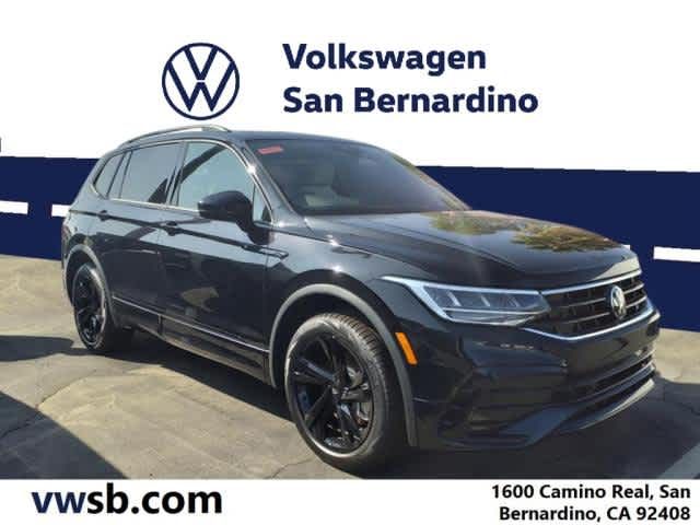 2024 Volkswagen Tiguan SE R-Line Black