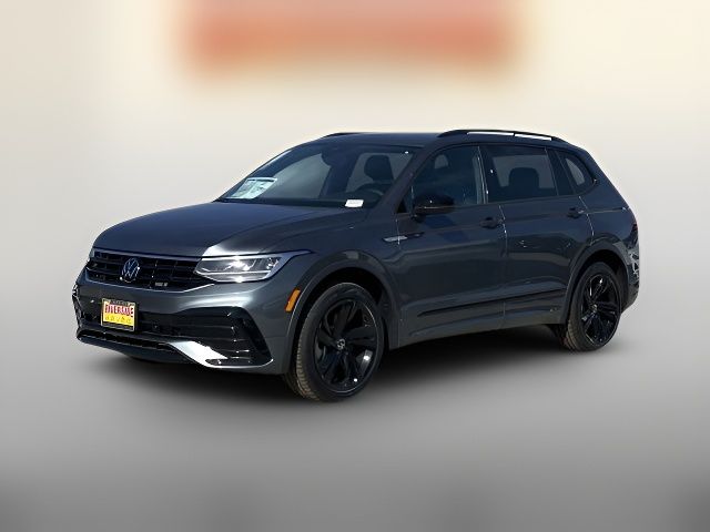 2024 Volkswagen Tiguan/Taos SE R-Line Black