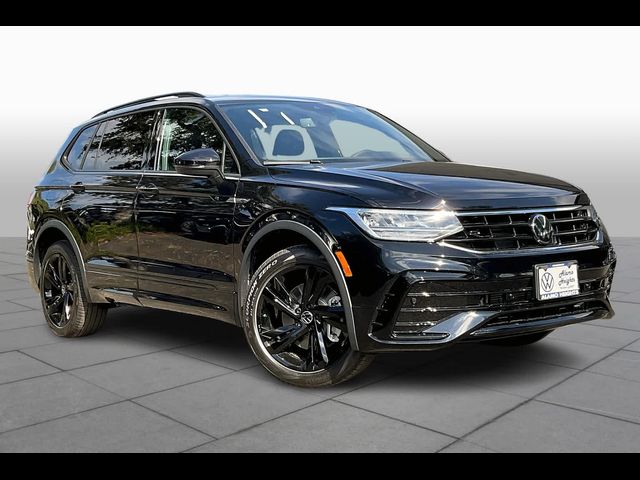 2024 Volkswagen Tiguan SE R-Line Black