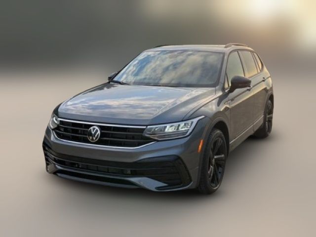 2024 Volkswagen Tiguan SE R-Line Black