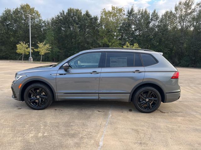 2024 Volkswagen Tiguan SE R-Line Black