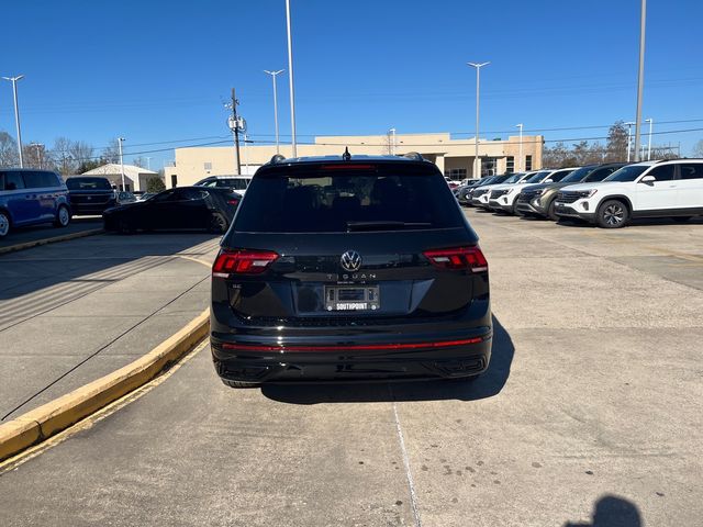 2024 Volkswagen Tiguan SE R-Line Black