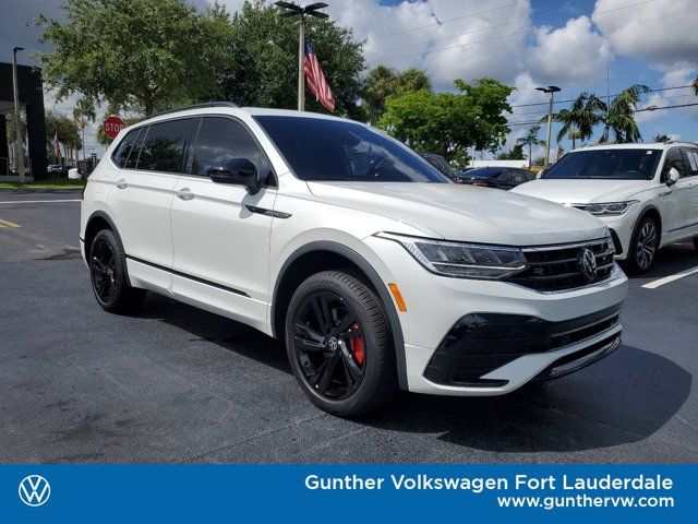 2024 Volkswagen Tiguan SE R-Line Black