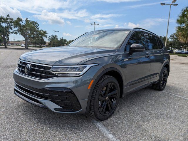 2024 Volkswagen Tiguan SE R-Line Black