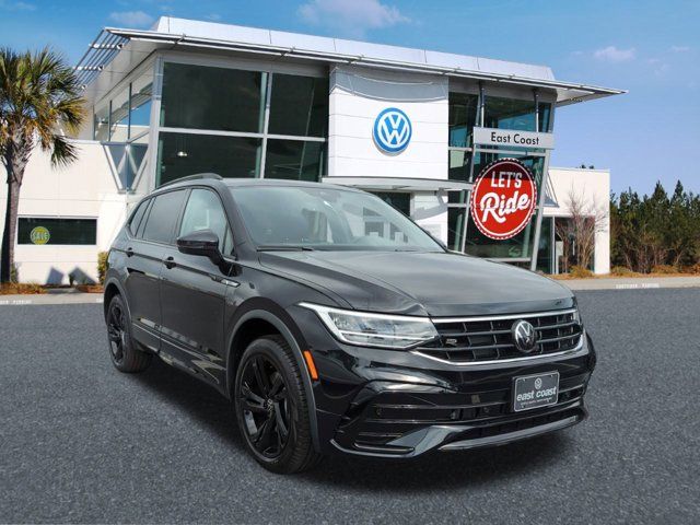 2024 Volkswagen Tiguan SE R-Line Black