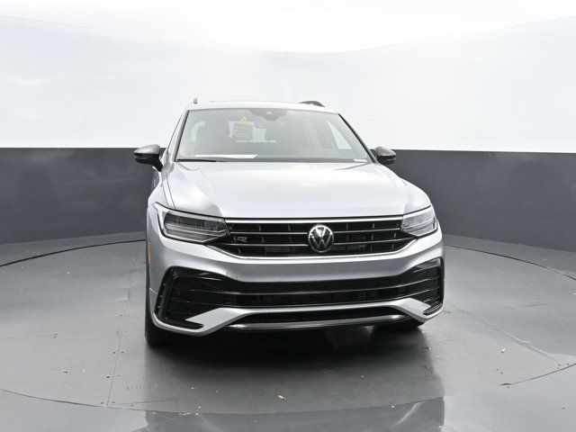 2024 Volkswagen Tiguan/Taos SE R-Line Black