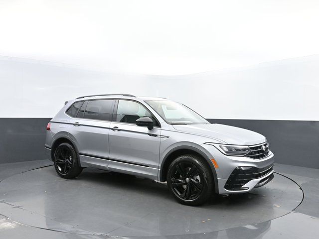 2024 Volkswagen Tiguan/Taos SE R-Line Black