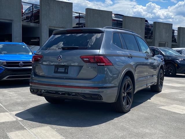 2024 Volkswagen Tiguan SE R-Line Black