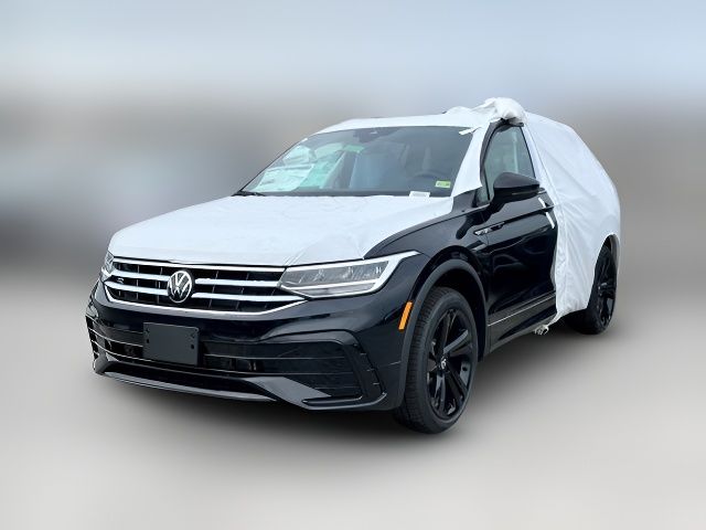 2024 Volkswagen Tiguan SE R-Line Black