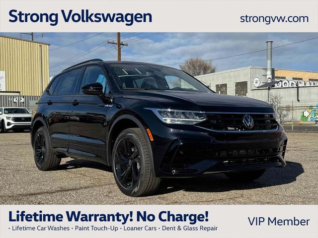 2024 Volkswagen Tiguan SE R-Line Black