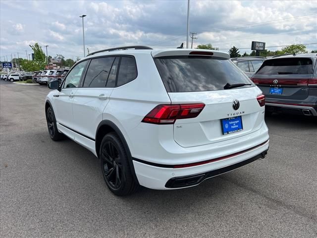 2024 Volkswagen Tiguan SE R-Line Black