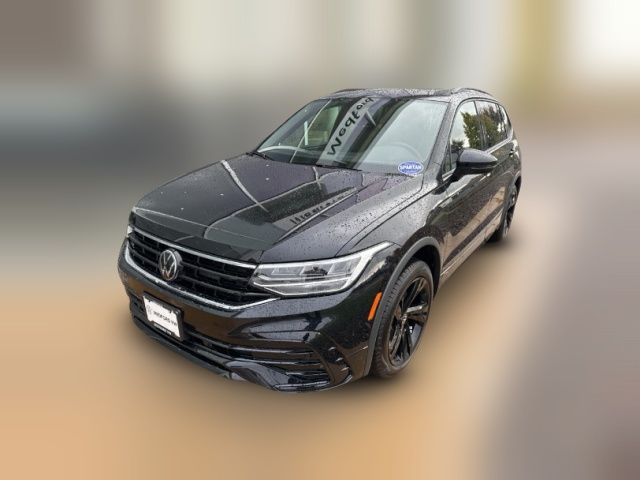 2024 Volkswagen Tiguan/Taos SE R-Line Black