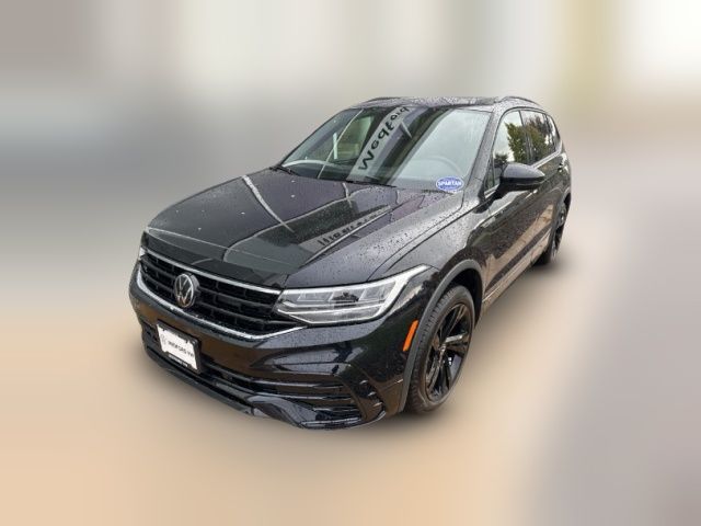 2024 Volkswagen Tiguan/Taos SE R-Line Black