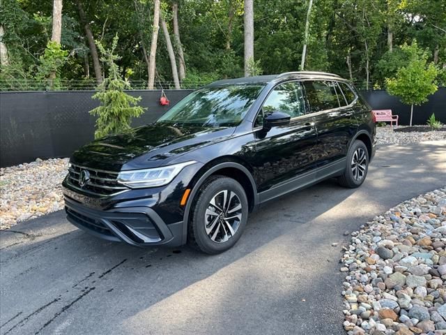 2024 Volkswagen Tiguan S