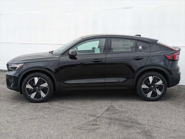 2024 Volvo C40 Recharge Pure Electric Core
