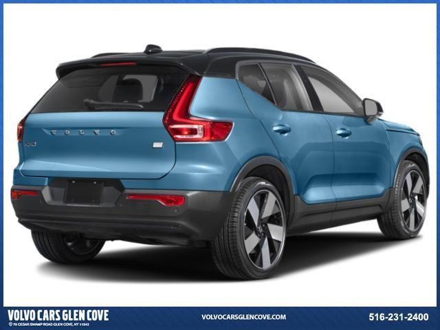 2024 Volvo C40 Recharge Pure Electric Plus