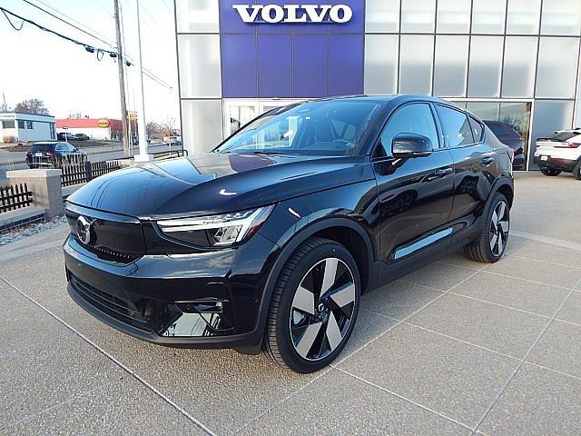 2024 Volvo C40 Recharge Pure Electric Plus