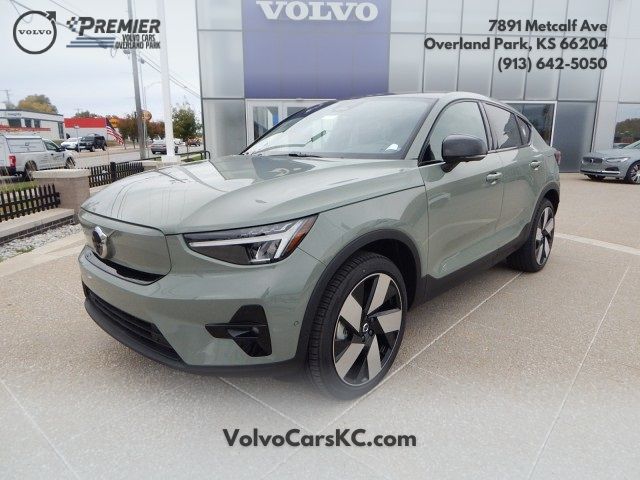 2024 Volvo C40 Recharge Pure Electric Plus