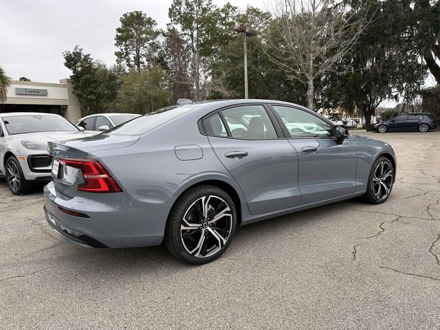 2024 Volvo S60 Core Dark Theme