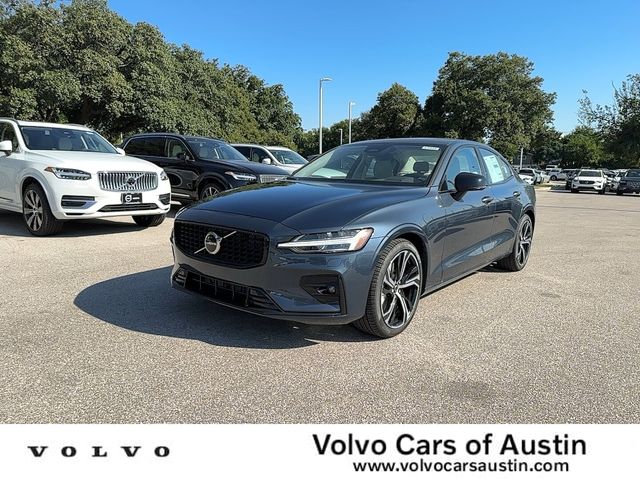 2024 Volvo S60 Core Dark Theme