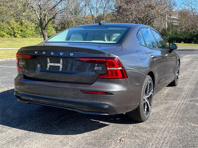 2024 Volvo S60 Core Dark Theme