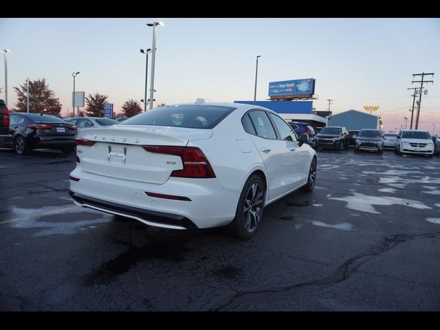 2024 Volvo S60 Core Dark Theme