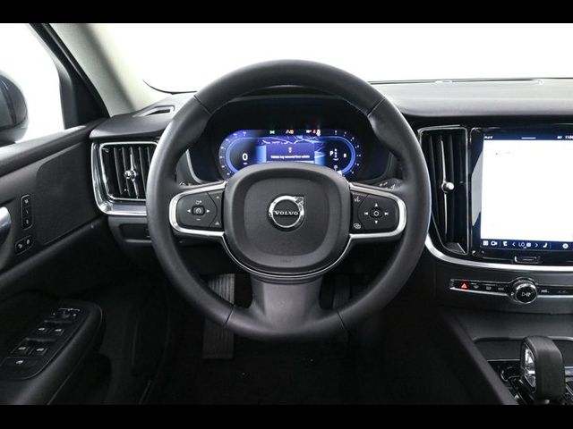 2024 Volvo S60 Core Dark Theme