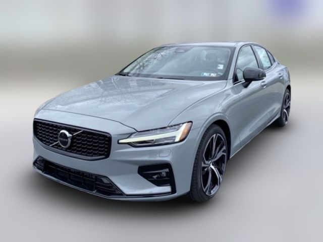 2024 Volvo S60 Core Dark Theme