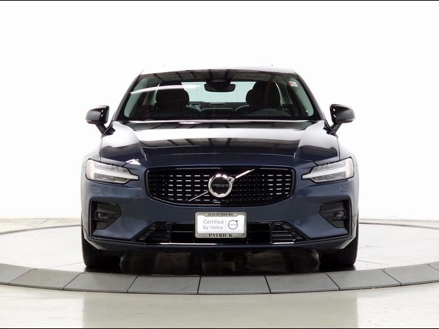 2024 Volvo S60 Core Dark Theme