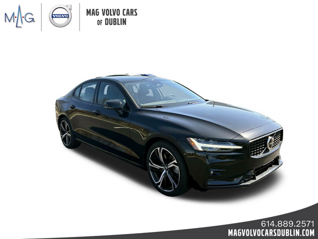 2024 Volvo S60 Core Dark Theme