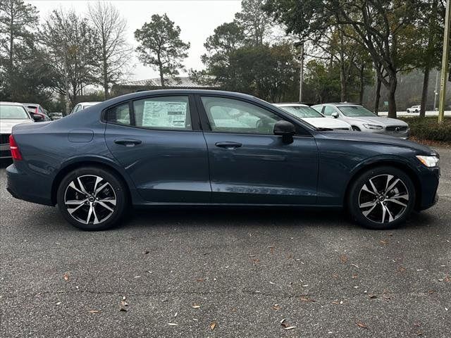 2024 Volvo S60 Core Dark Theme