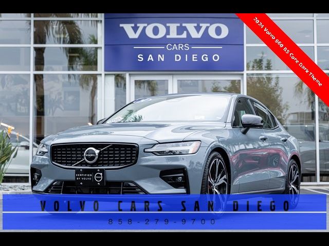 2024 Volvo S60 Core Dark Theme