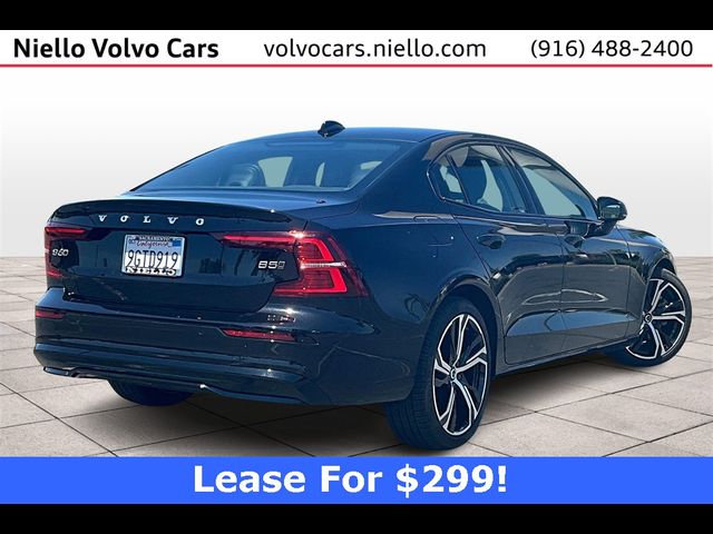 2024 Volvo S60 Core Dark Theme