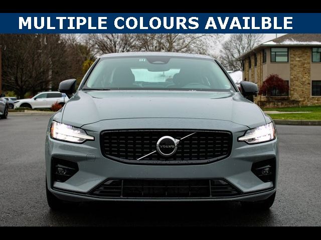 2024 Volvo S60 Core Dark Theme