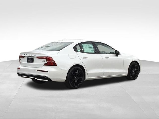 2024 Volvo S60 Plus Black Edition