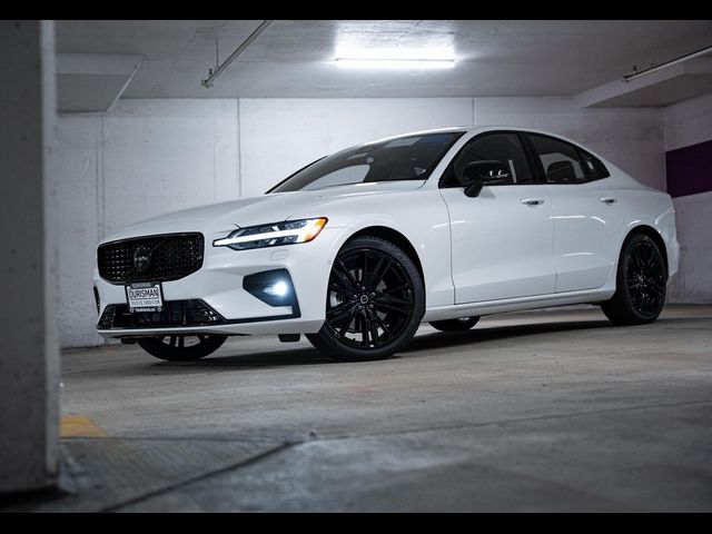 2024 Volvo S60 Plus Black Edition