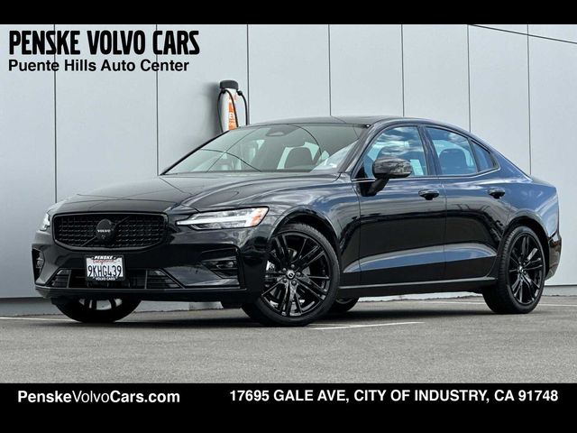 2024 Volvo S60 Plus Black Edition