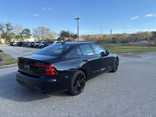 2024 Volvo S60 Plus Black Edition