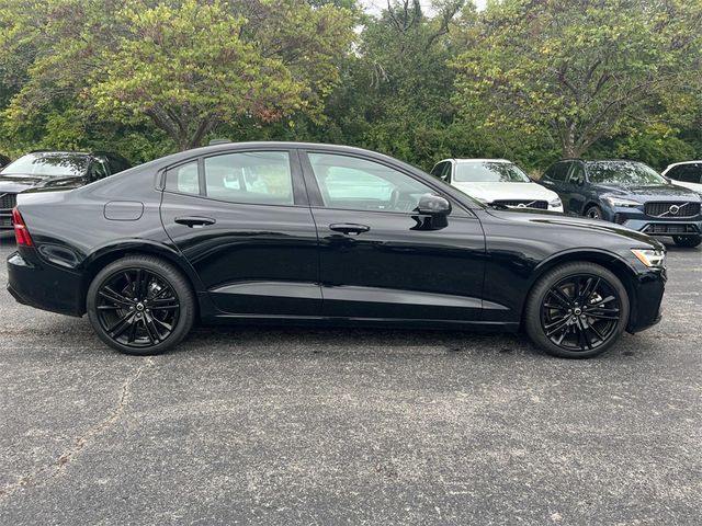 2024 Volvo S60 Plus Black Edition