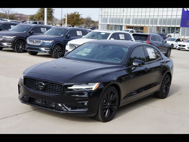 2024 Volvo S60 Plus Black Edition