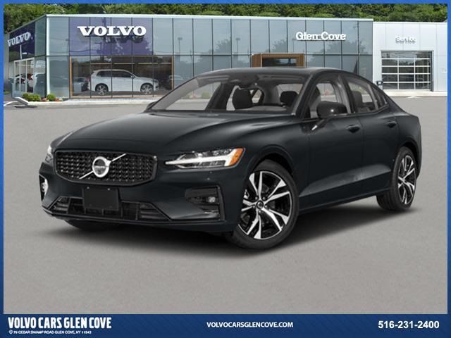 2024 Volvo S60 Plus Black Edition