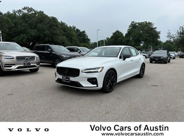 2024 Volvo S60 Plus Black Edition