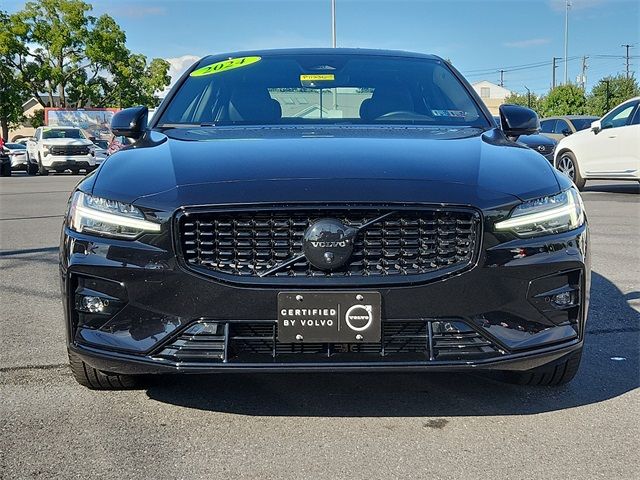 2024 Volvo S60 Plus Black Edition