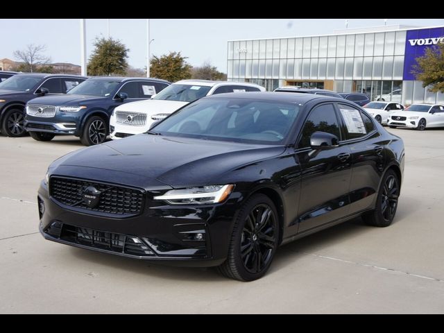 2024 Volvo S60 Plus Black Edition