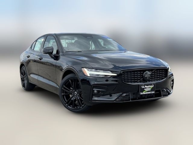 2024 Volvo S60 Plus Black Edition