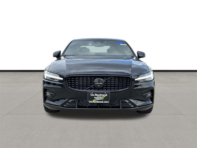 2024 Volvo S60 Plus Black Edition