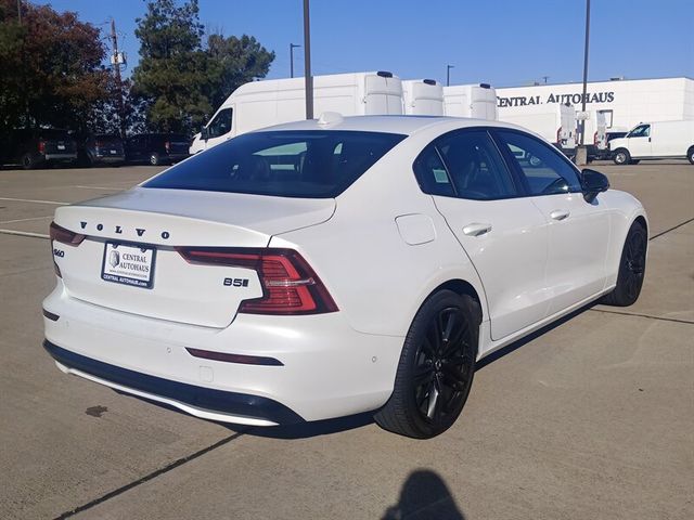 2024 Volvo S60 Plus Black Edition